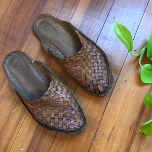 Well loved Mohinders Slides